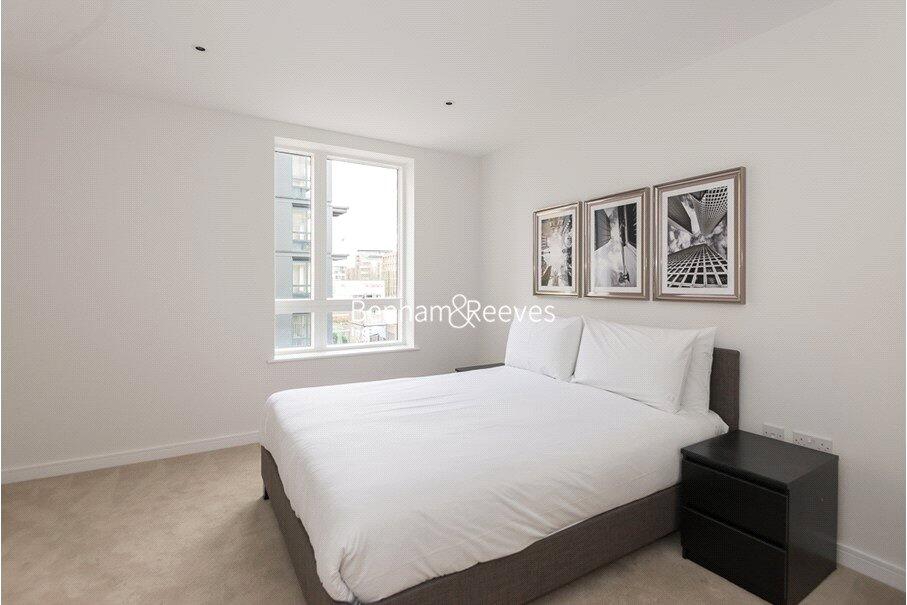Apartment in London - View 5