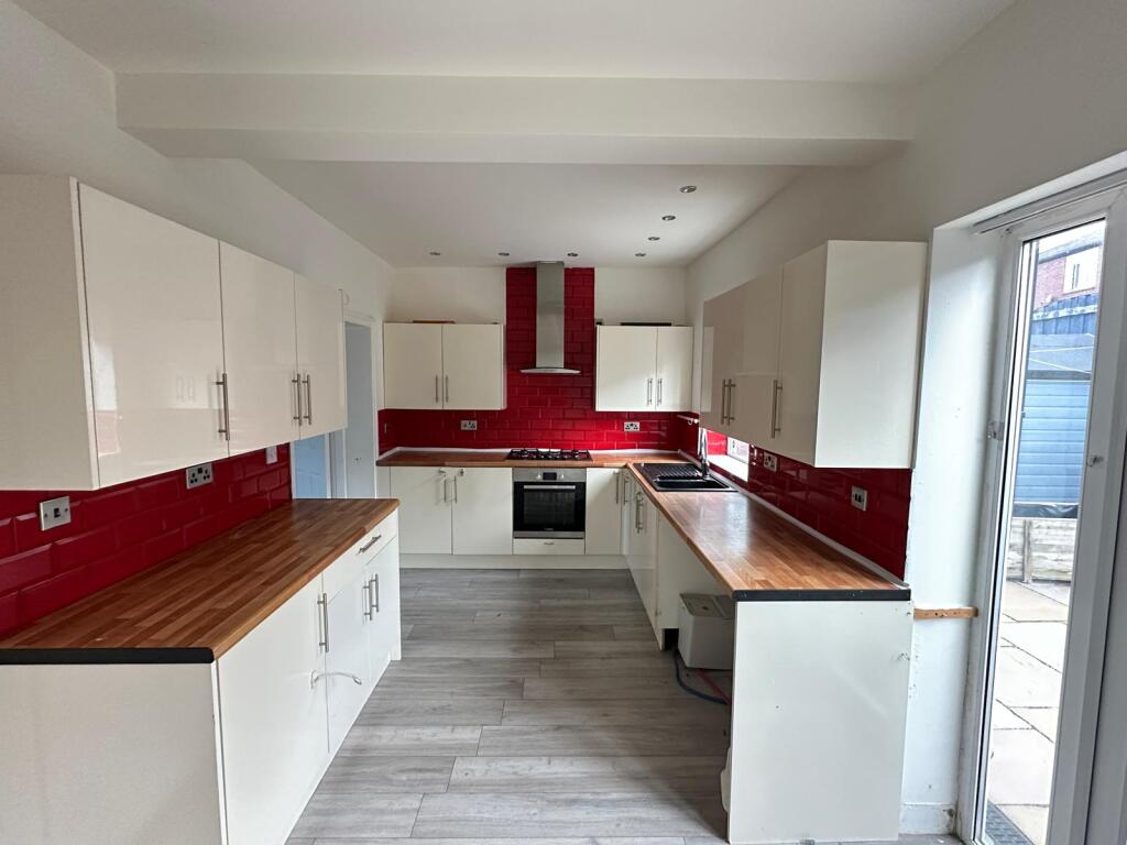 House in Rochdale, Cutgate - View 5