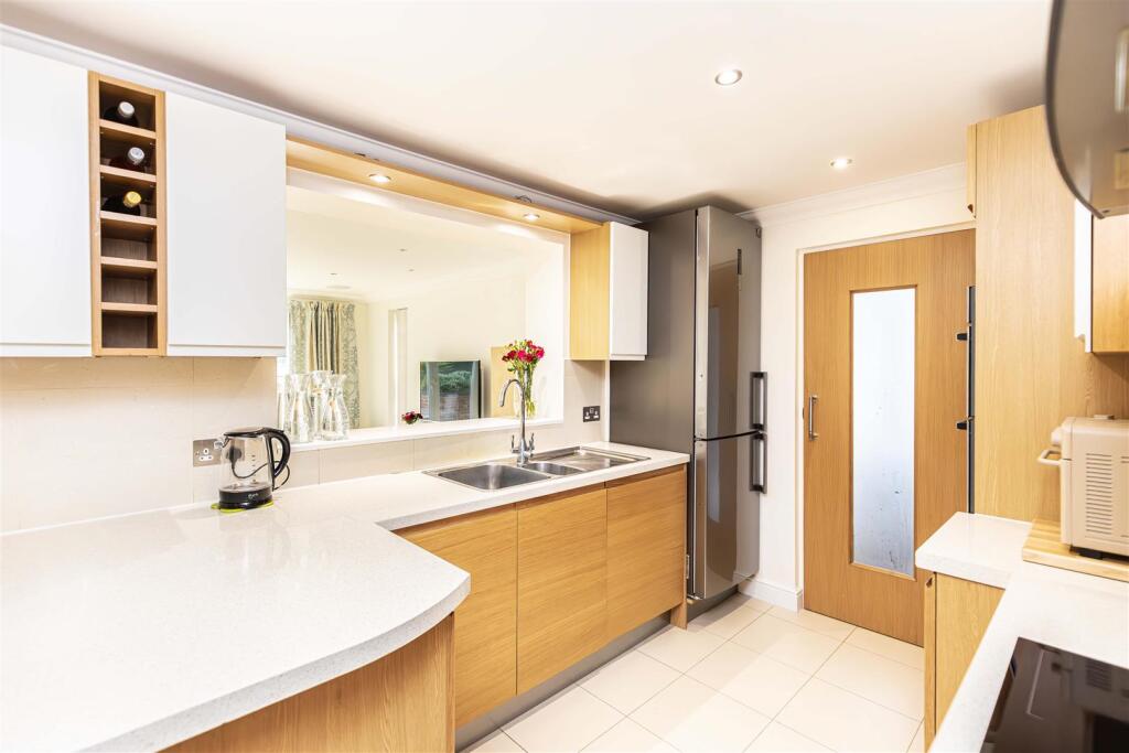 House in Poole, Foxholes - More