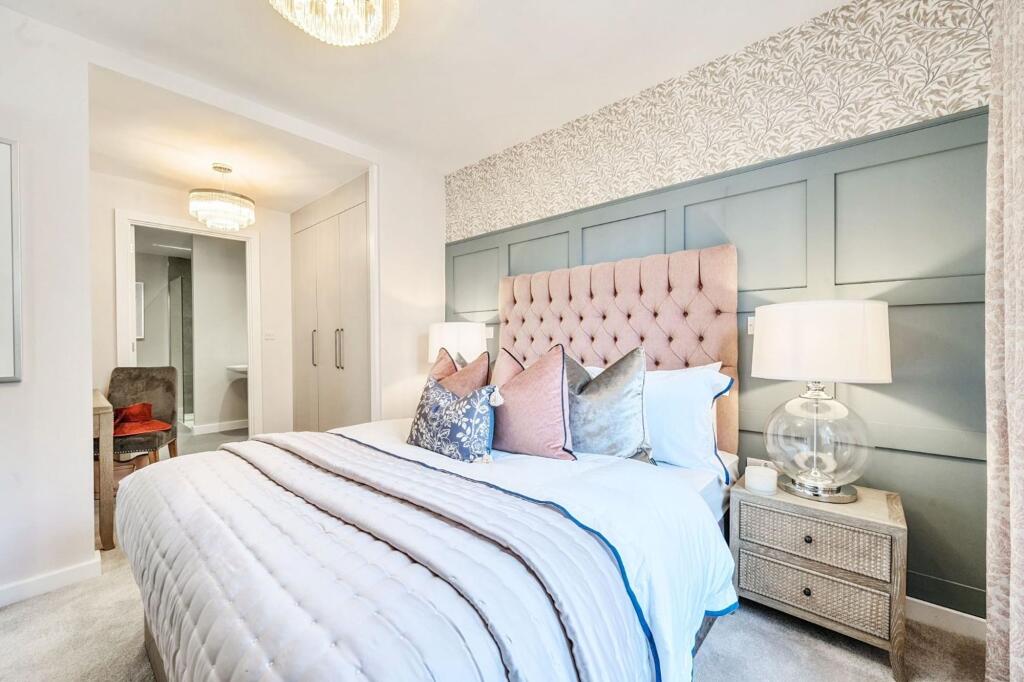 Apartment in Chester - View 5