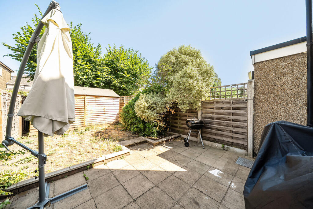 Apartment in London - View 4
