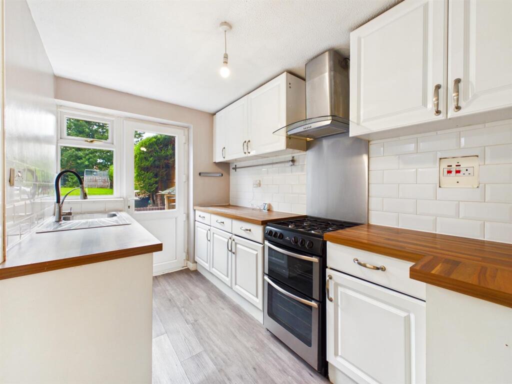 Breidden Way, Bayston Hill, Shrewsbury photo 4