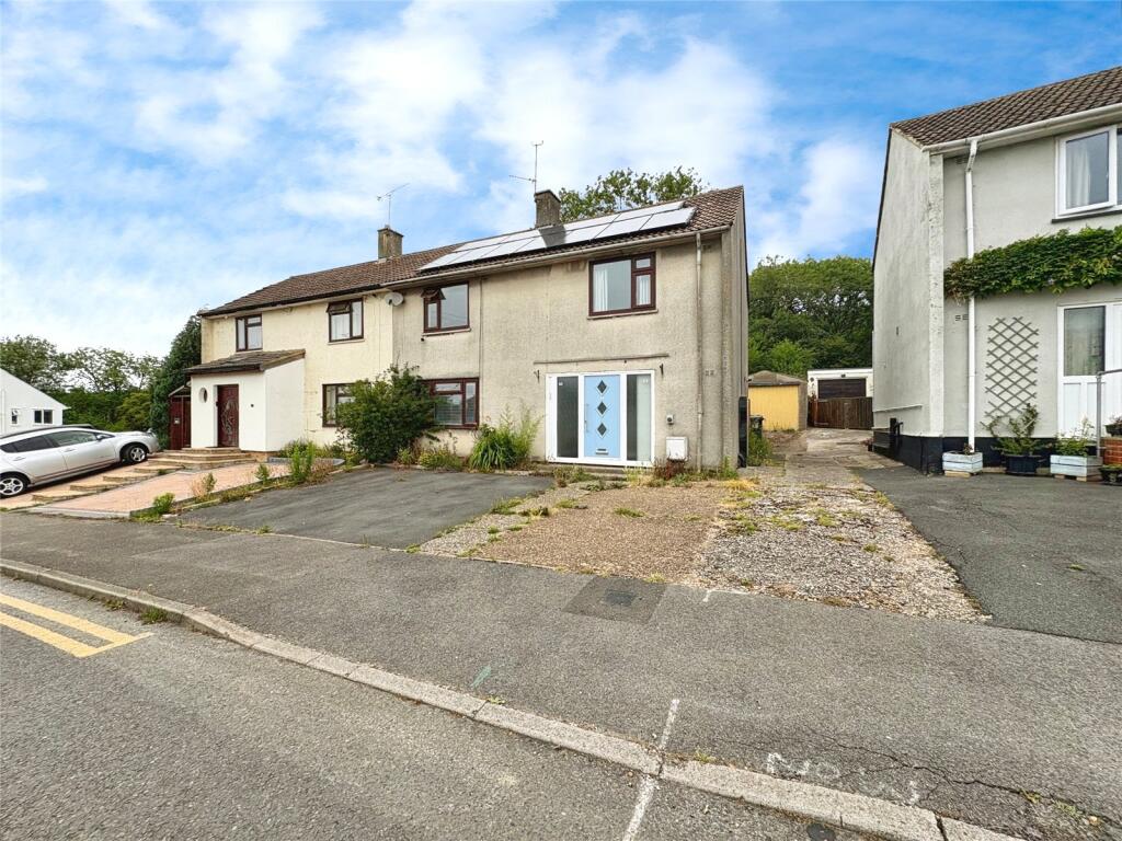 Main image of property: Garston Crescent, Calcot, Reading