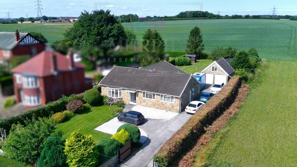 4-bed detached on Aberford Road, Stanley, Wakefield, West Yorkshire, £750,000