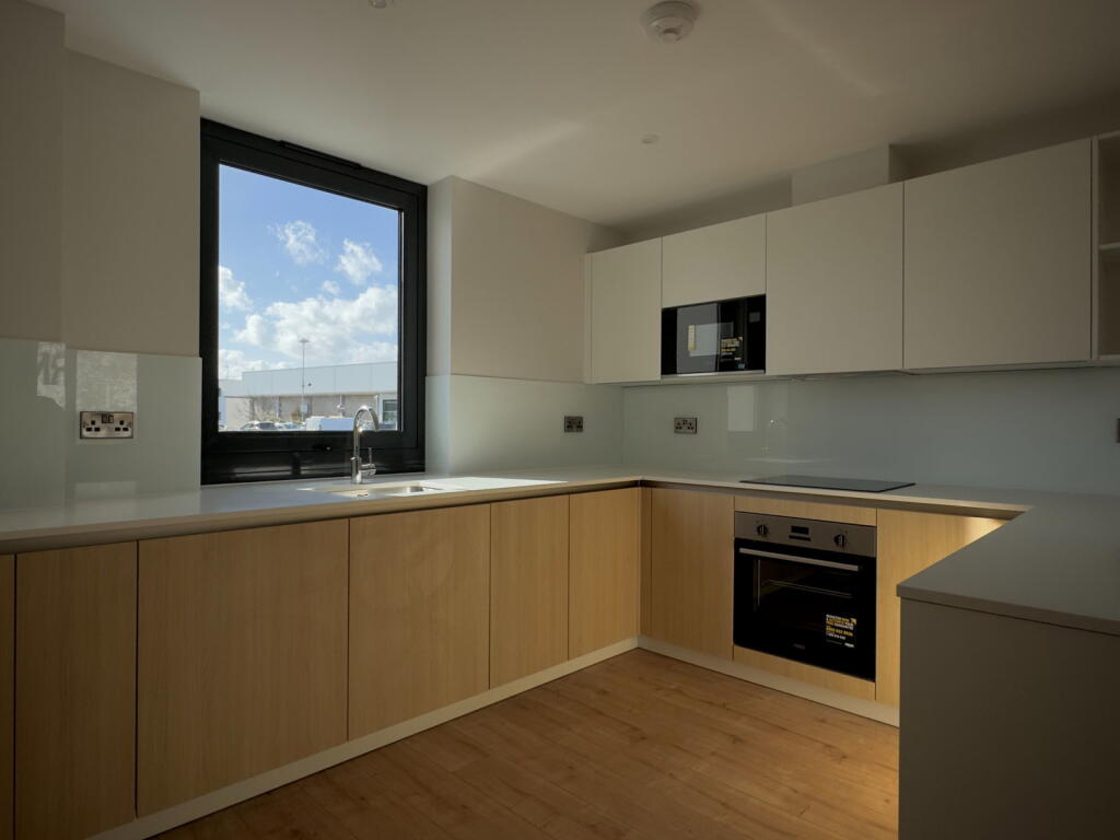 Apartment in Canterbury - View 5