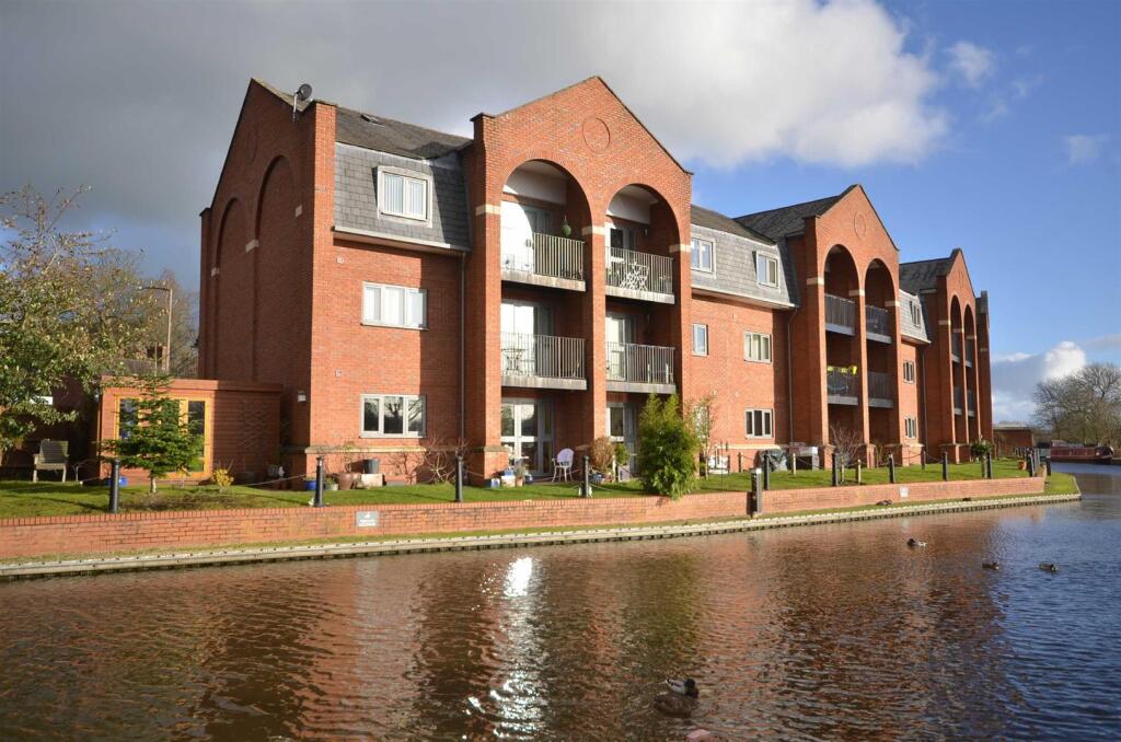 Main image of property: Cameron Wharf, Stone