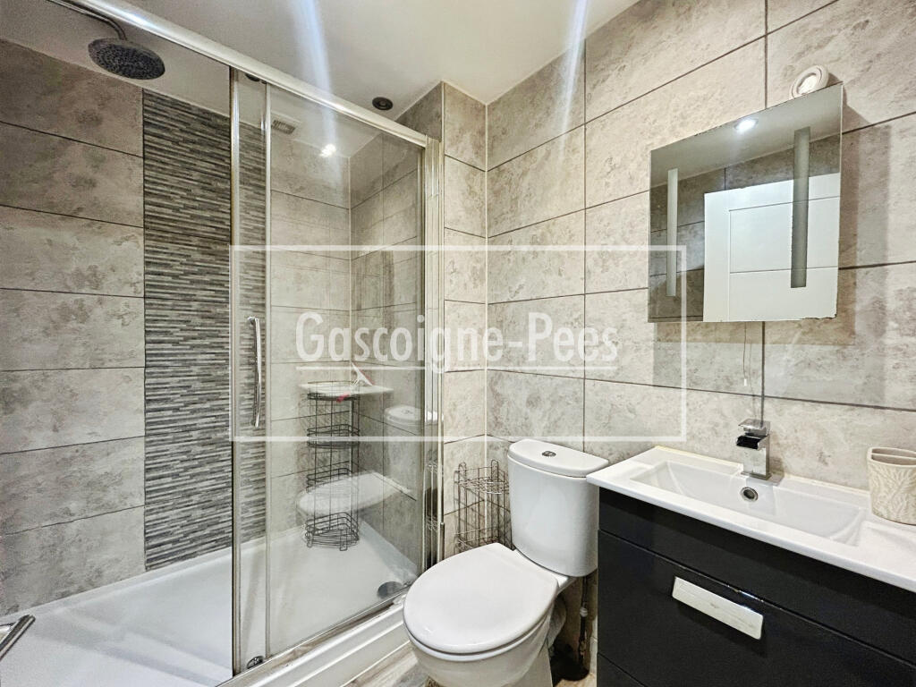 Main image of property: Victoria Road, Aldershot, GU11