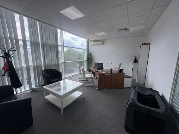 Individual Office Space 2.jpeg.jpg