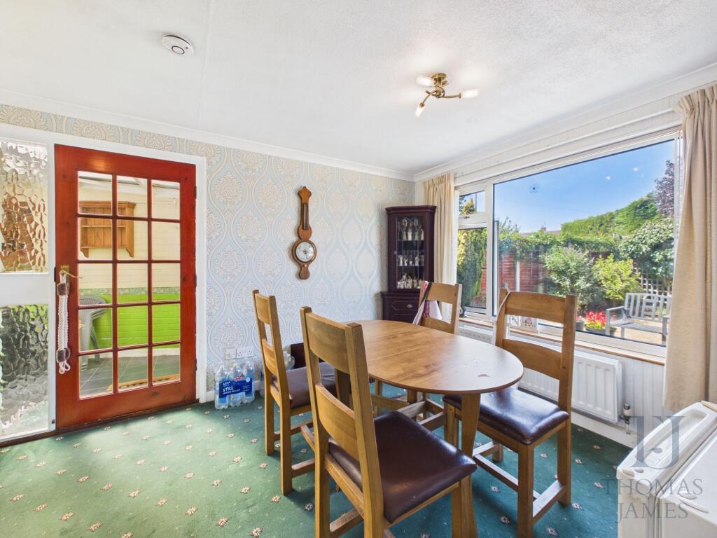 House in Rushcliffe, Radcliffe-on-Trent - More