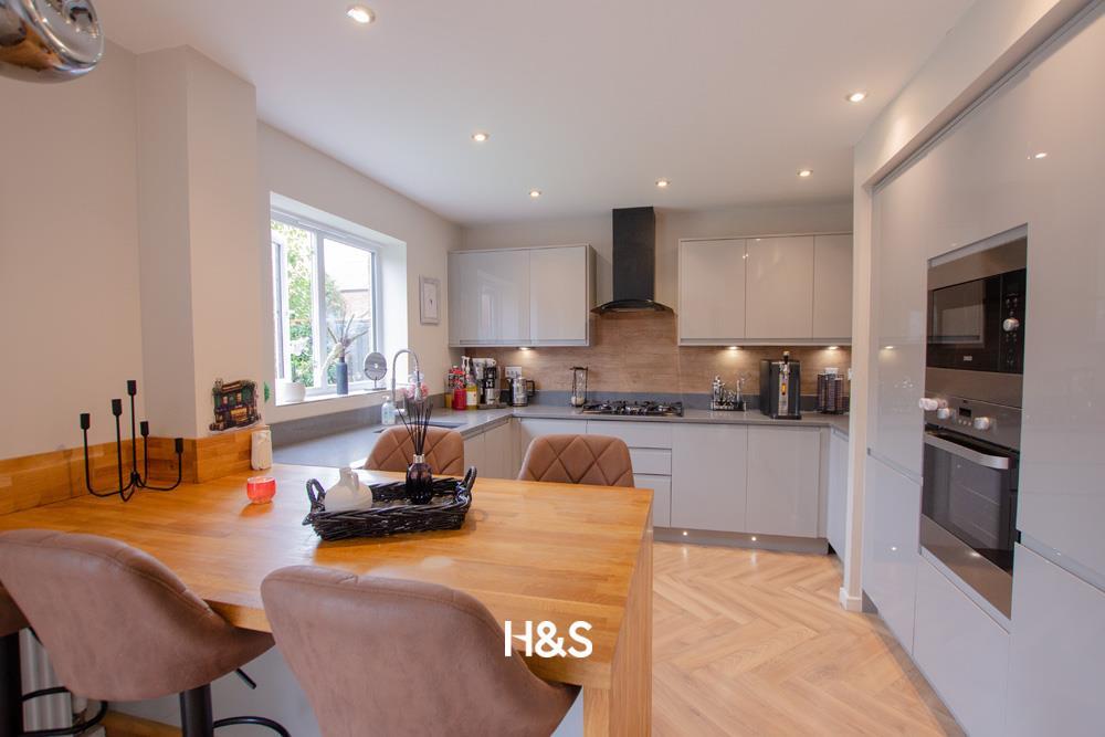 House in Solihull, Tidbury Green - View 4