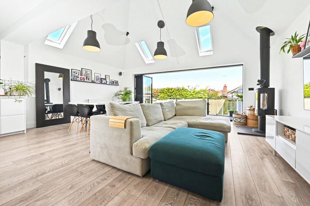 House in Stafford, Eccleshall - View 4