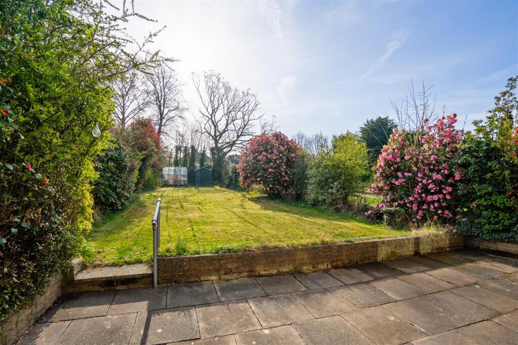 Additional image 13 of Ufton Close, Shirley