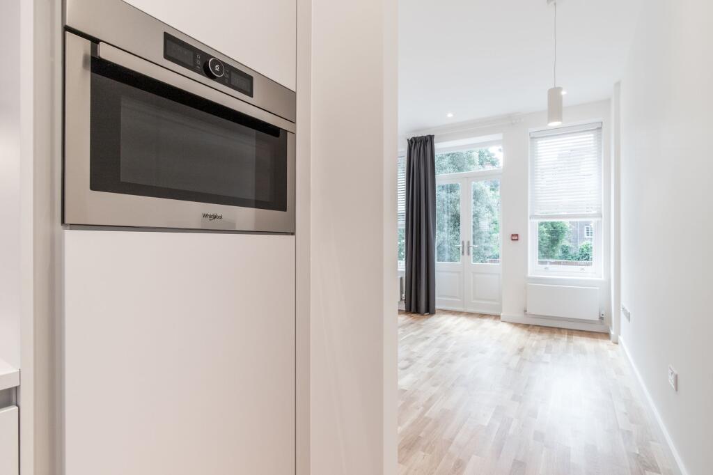 Ground floor studio flat for rent