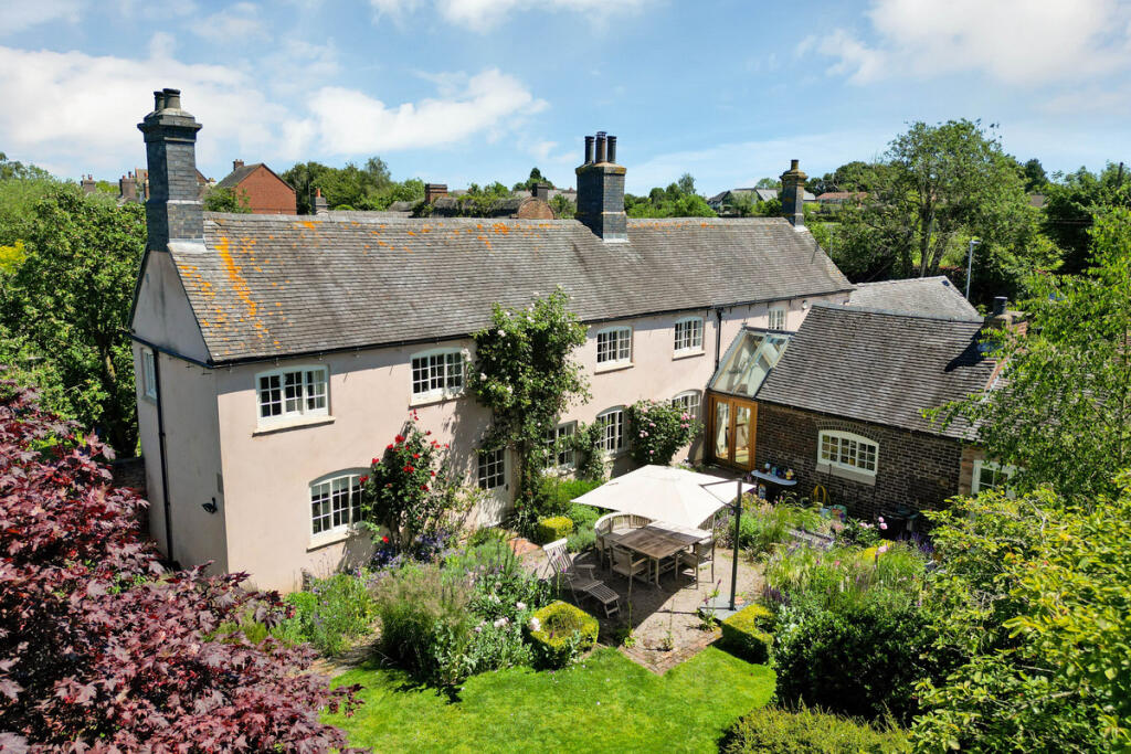 Main image of property: Top Street, Appleby Magna, DE12