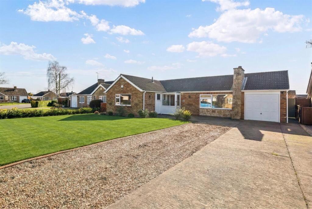 Main image of property: Fen Lane, North Hykeham