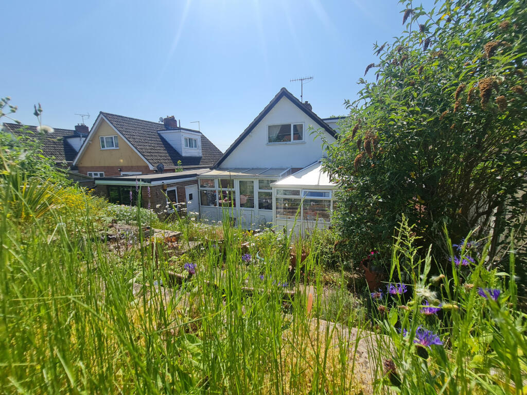 House in Hereford, Portfields - More