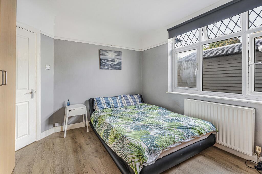 Additional image 9 of Batchwood Drive, St. Albans, Hertfordshire, AL3