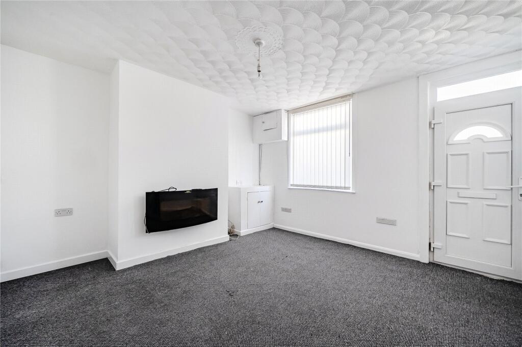 House in Knowsley, Prescot - View 2