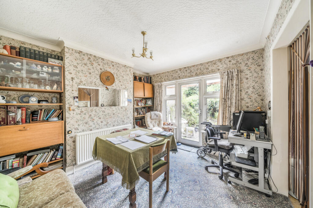 Long Elmes, Harrow photo 3