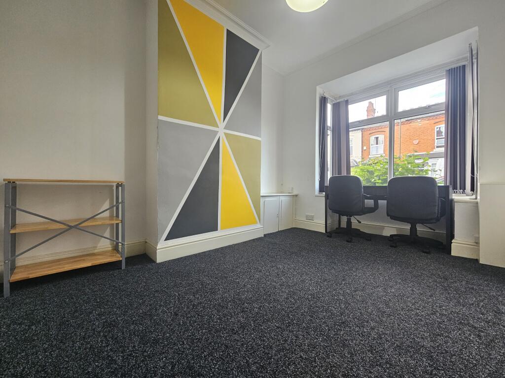 House in Birmingham - View 5