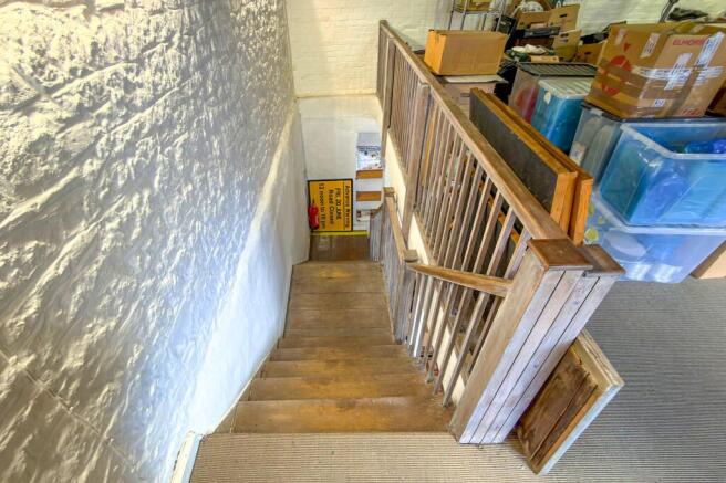 Tutt Antiques, Angel Street, Petworth, GU28 0BQ