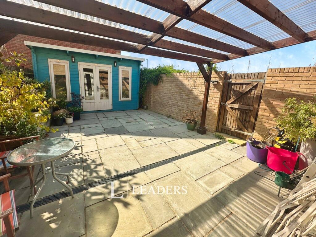 House in Milton Keynes - View 4