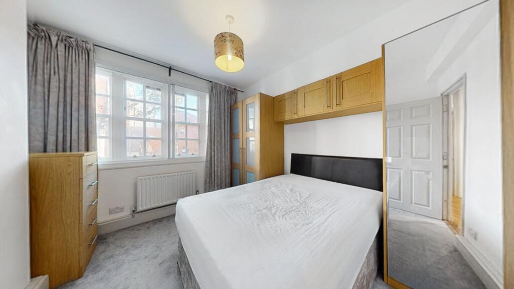 Apartment in London, Millbank Estate, Millbank - More