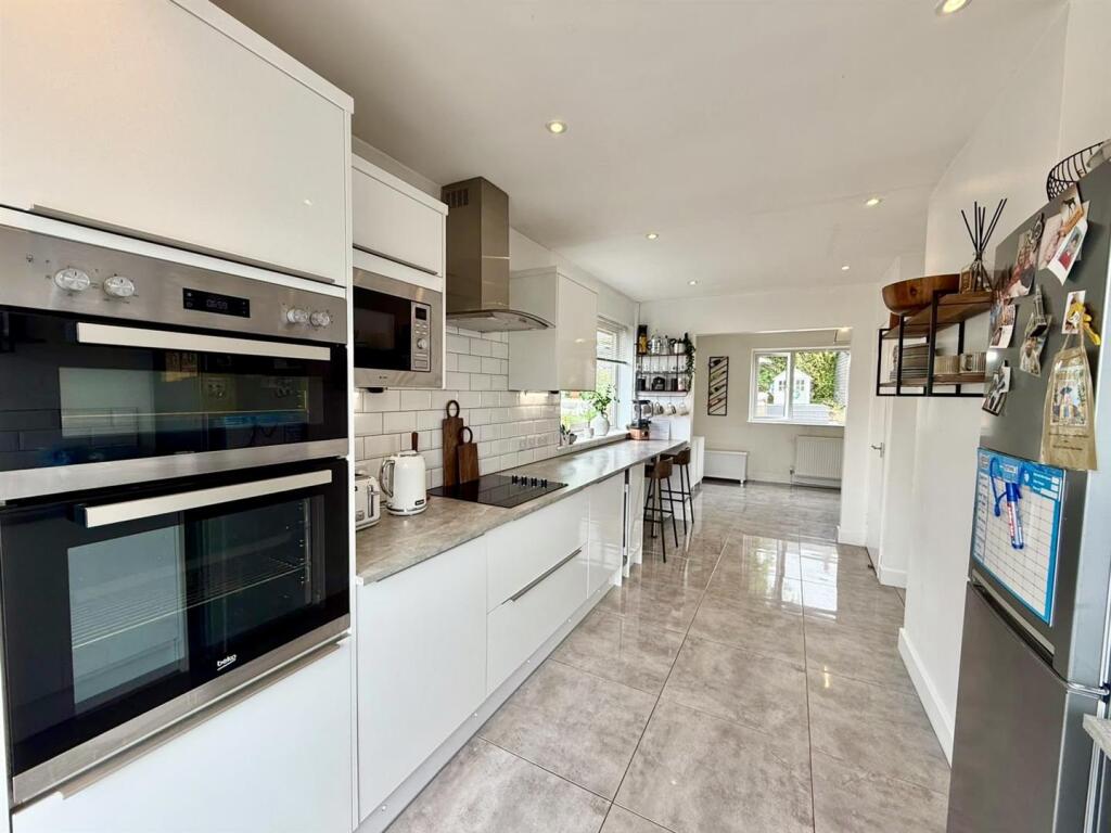 Top Llan Road, Glan Conwy photo 5