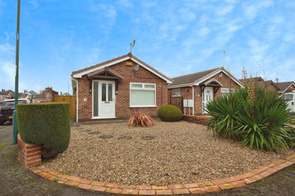 Main image of property: Wollaton Court, Nottingham