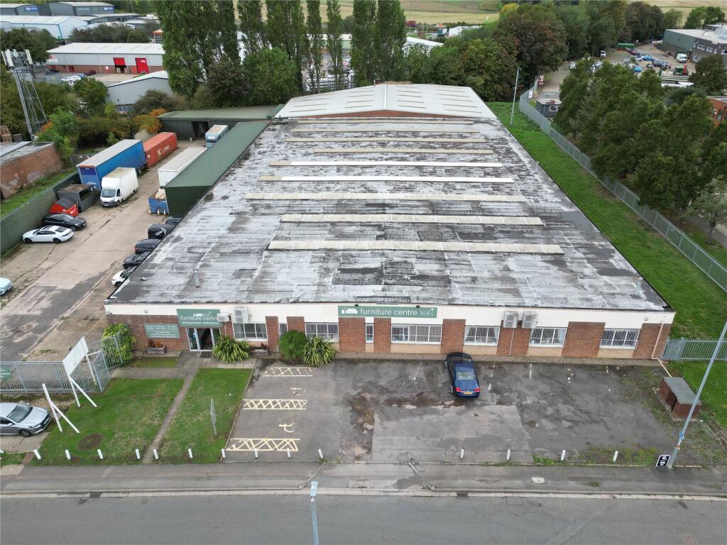 Main image of property: Pytchley Lodge Rd, Pytchley Lodge Industrial Est, Kettering, Northants, NN15