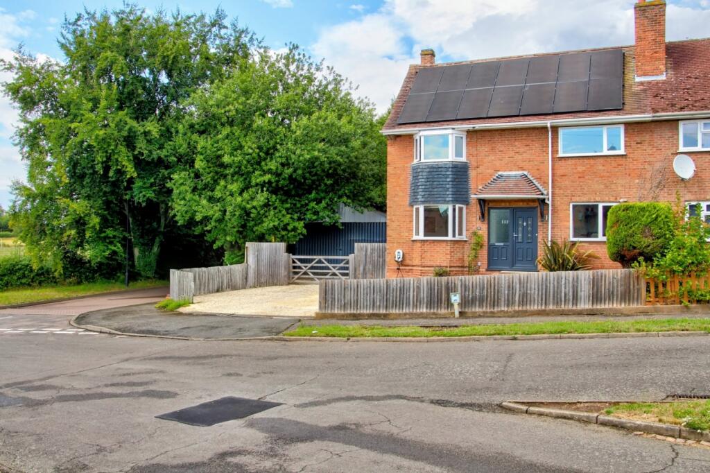 Main image of property: HALL CLOSE, STONELEIGH, COVENTRY, WARWICKSHIRE, CV8