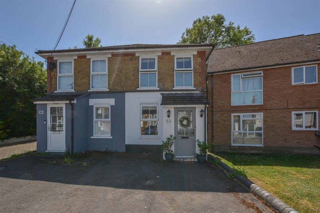 Main image of property: Junction Road, Warley, Brentwood
