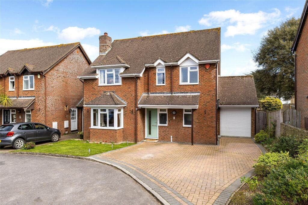 Main image of property: Kivernell Place, Milford on Sea, Lymington, Hampshire, SO41