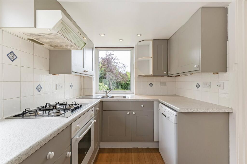 Steels Lane, Oxshott, Leatherhead, Surrey, KT22 - View 2