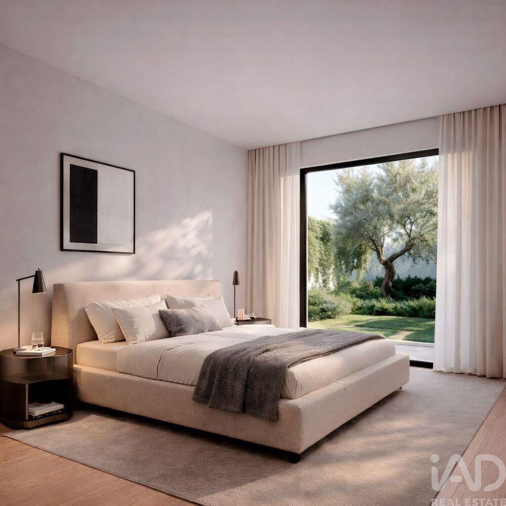 Main image of property: Oporto, Oporto