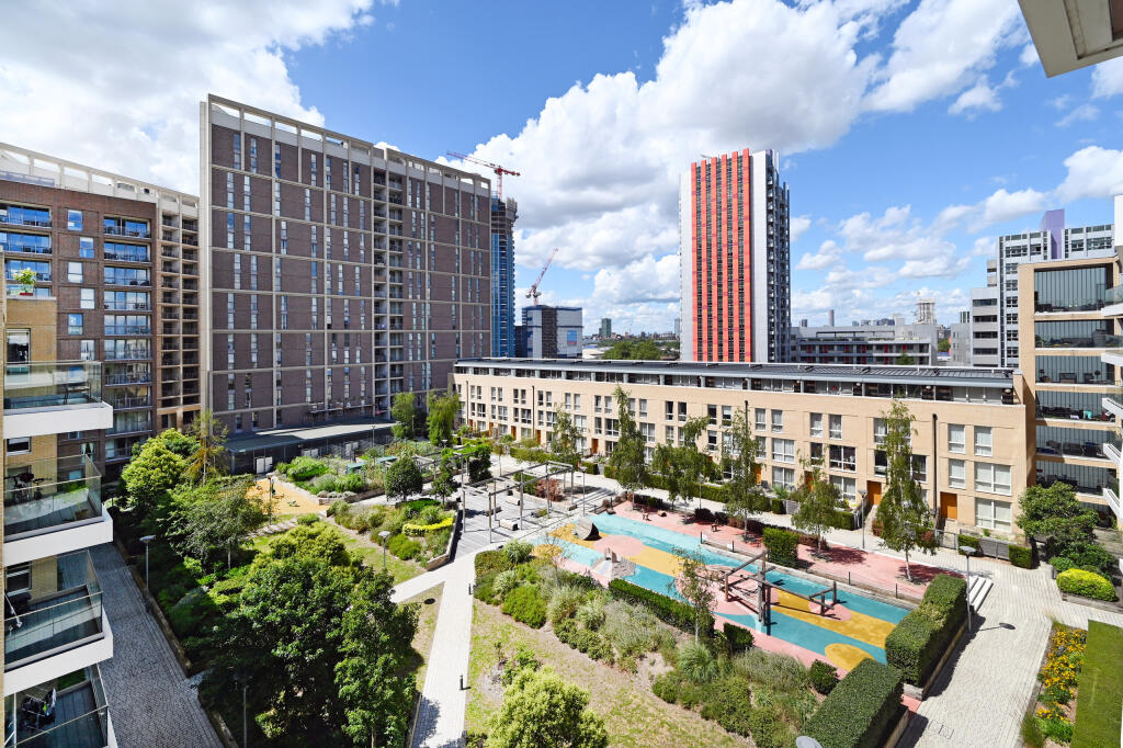 Apartment in London, Custom House, Canning Town - View 3
