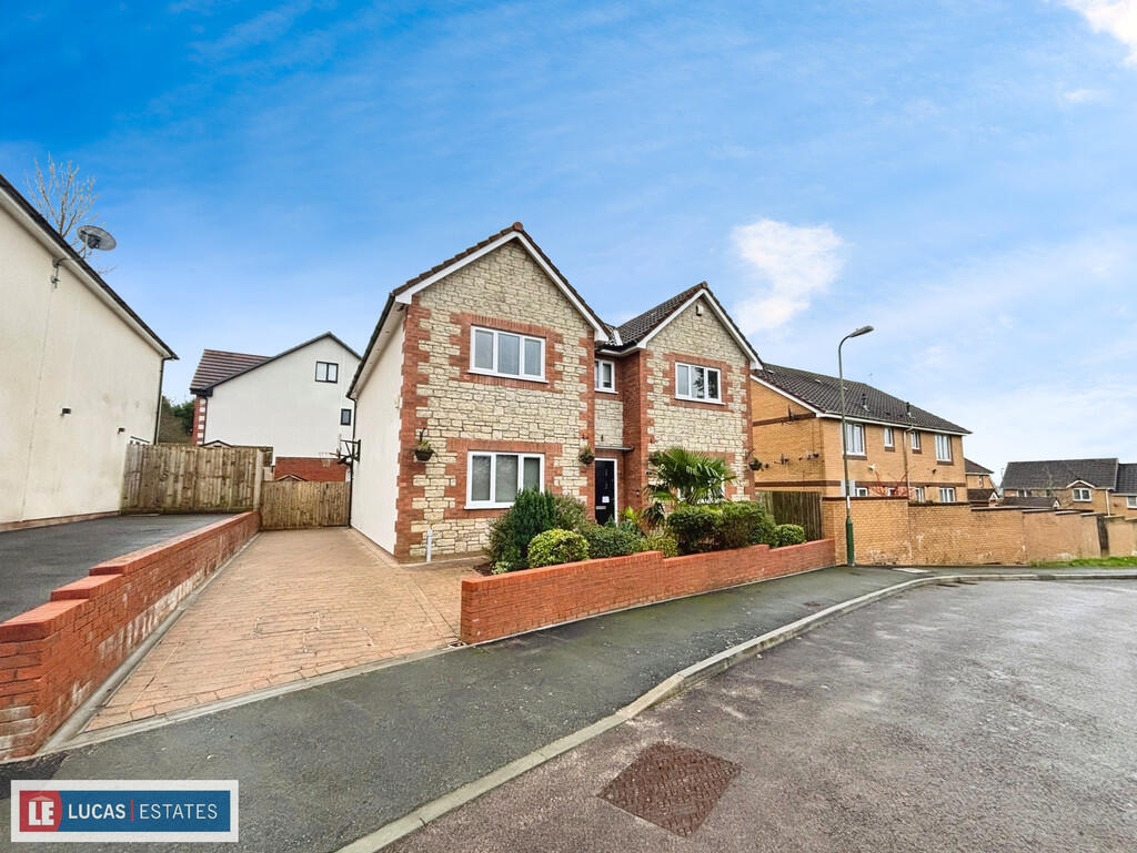 Main image of property: Trem-y-ffynnon The Rise, Pengam