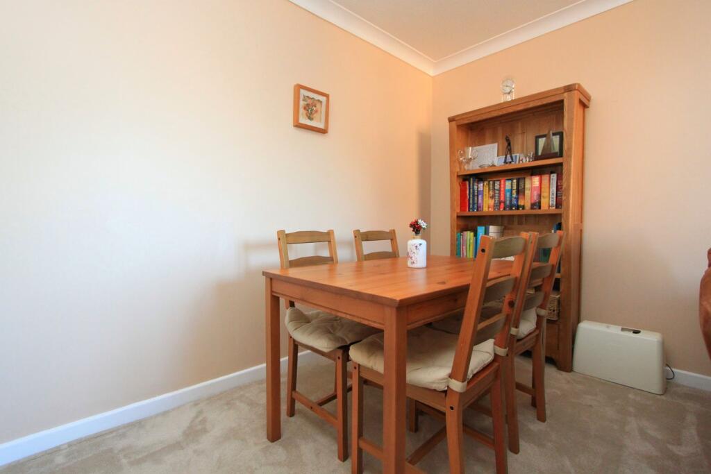 Midland Way, Thornbury, BS35 photo 5