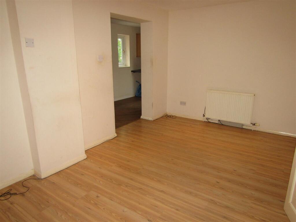 House in York - View 5