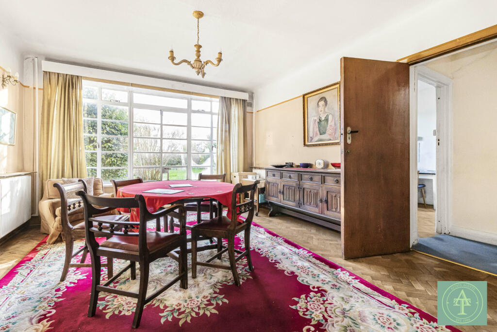 House in London, Hampstead Garden Suburb - View 5