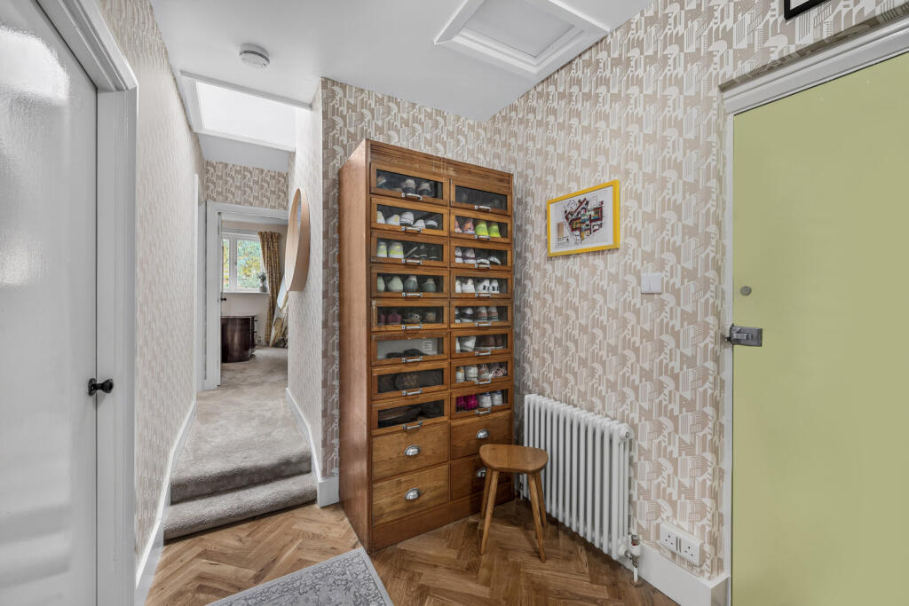 Apartment in London - More
