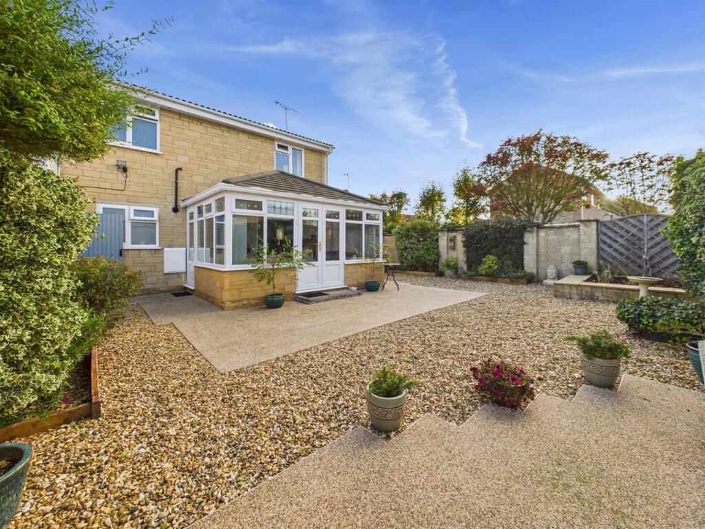 Culverwell Road, Chippenham photo 2