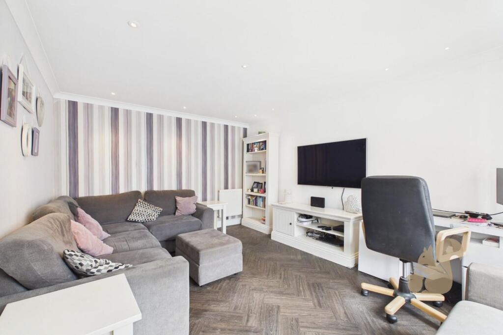 Woden Avenue, Stanway, CO3 photo 3