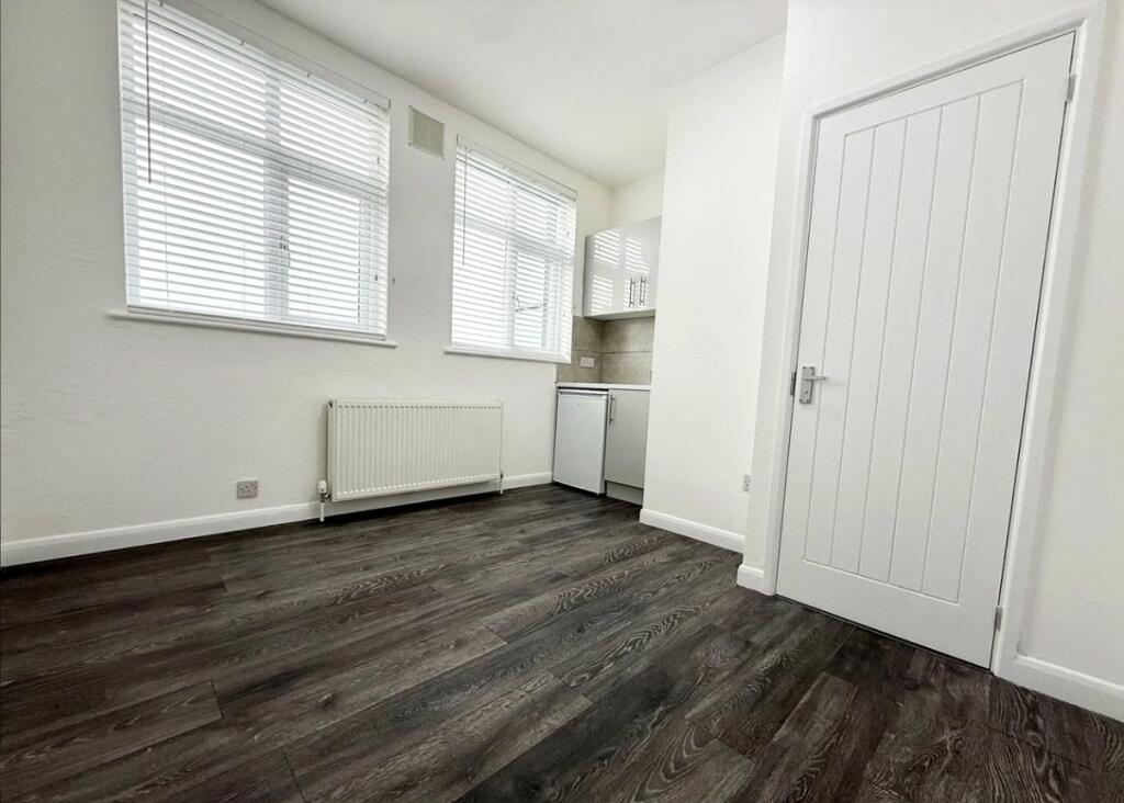 Main image of property: 11A Fairway, Petts Wood, BR5