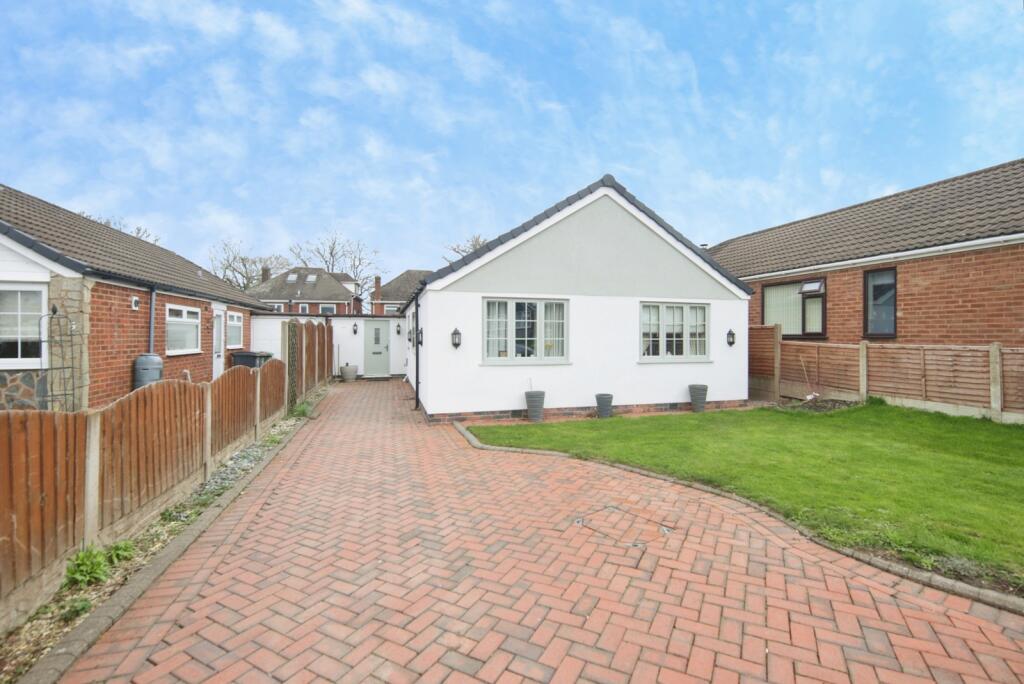 Main image of property: Castle Drive, Coleshill, Birmingham, Warwickshire, B46