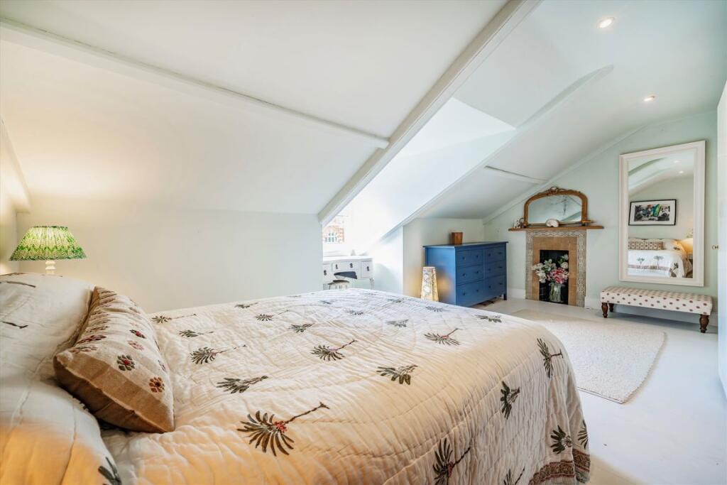 Apartment in London, Kensal Town, Maida Vale - More