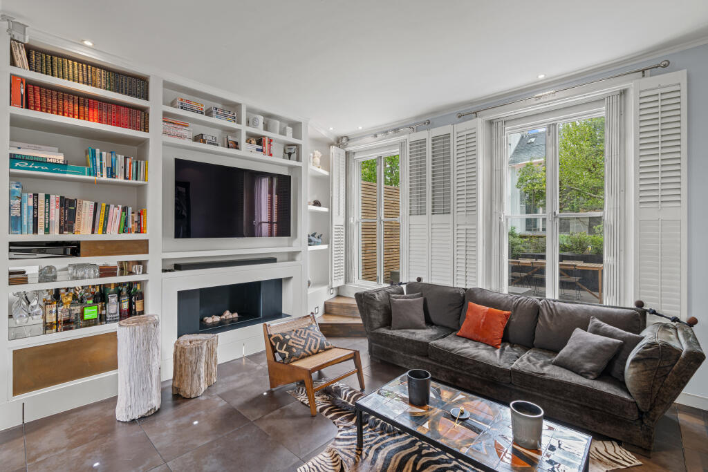 Main image of property: Clarendon Road, Holland Park, London, W11