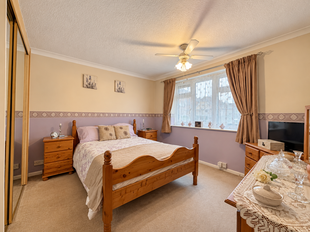 House in Chatham, Walderslade - View 5