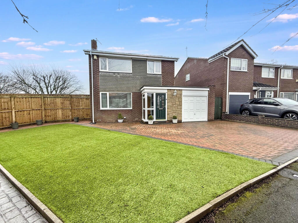 Main image of property: Romsey Close, Cramlington, Northumberland, NE23 1NQ