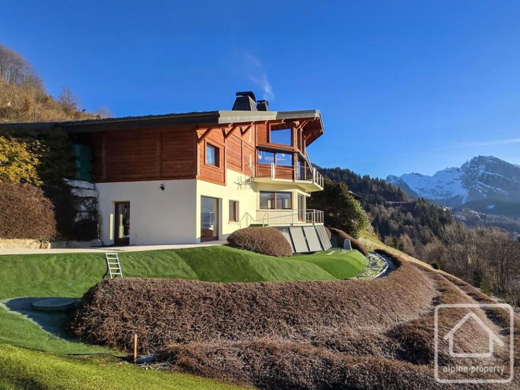 Main image of property: Rhone Alps, Haute-Savoie, Verchaix